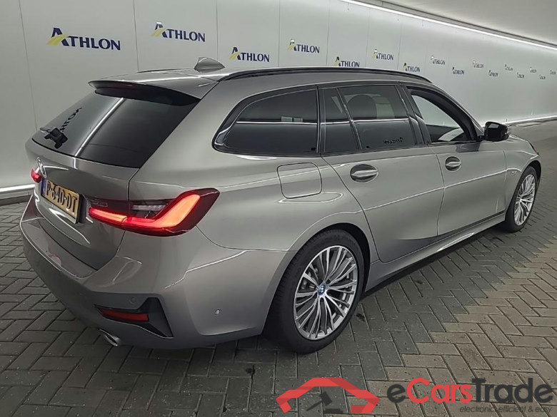 BMW 3-serie Touring 320e Business Edition Plus 5D 150kW #3