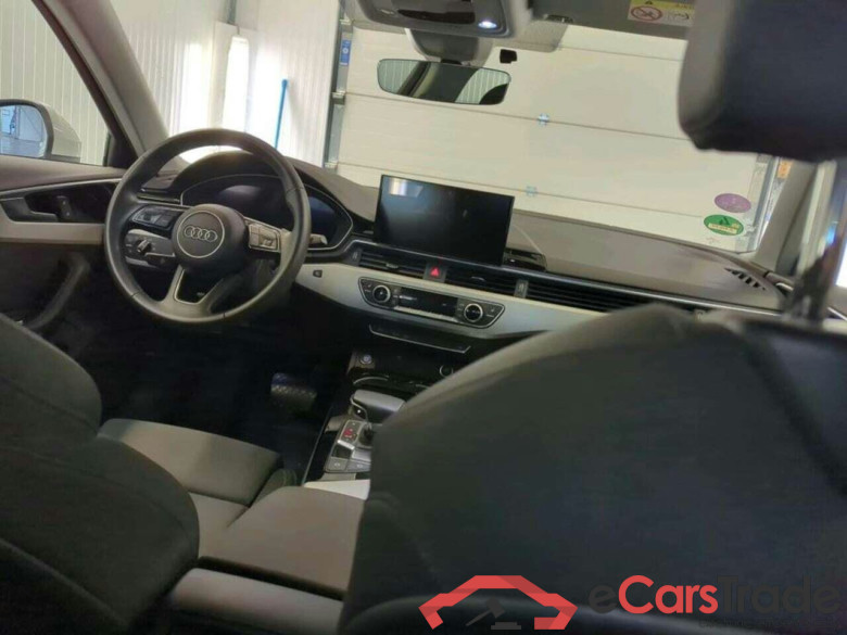 AUDI A4 LIMOUSINE 35 TFSI Adv Edition #3