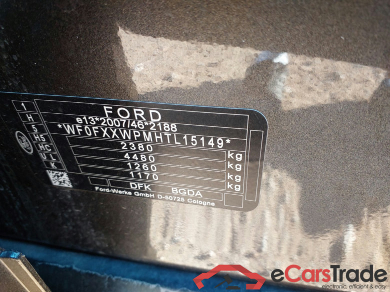 FORD Kuga 2.5 PHEV 243cv AutomÃ¡tico ST-LINE X (Panorama Roof + Winterpack) #5