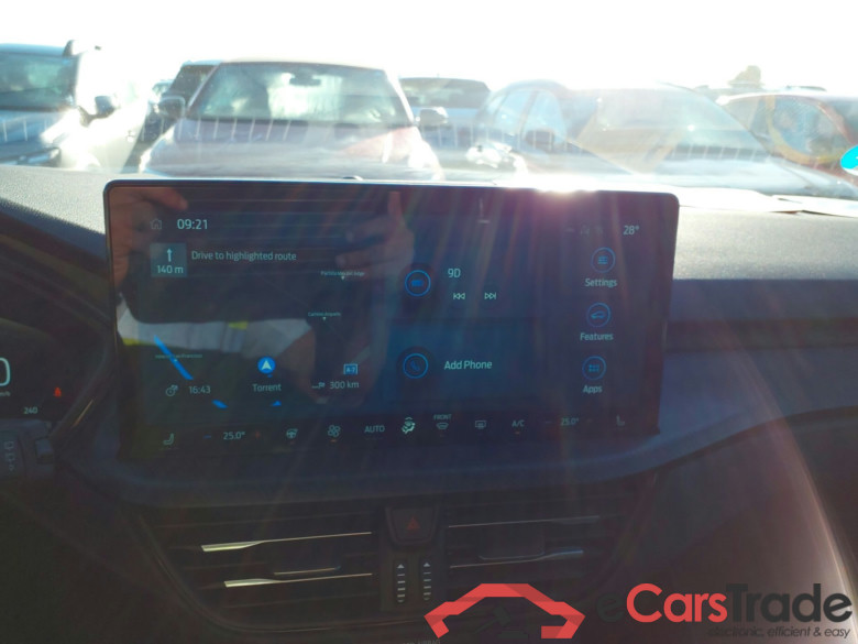 FORD Kuga 2.5 PHEV 243cv AutomÃ¡tico ST-LINE X (Panorama Roof + Winterpack) #6