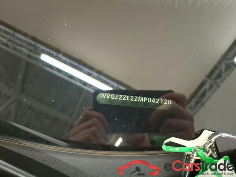 Volkswagen ID.4 77kWh Family Auto 5d #6