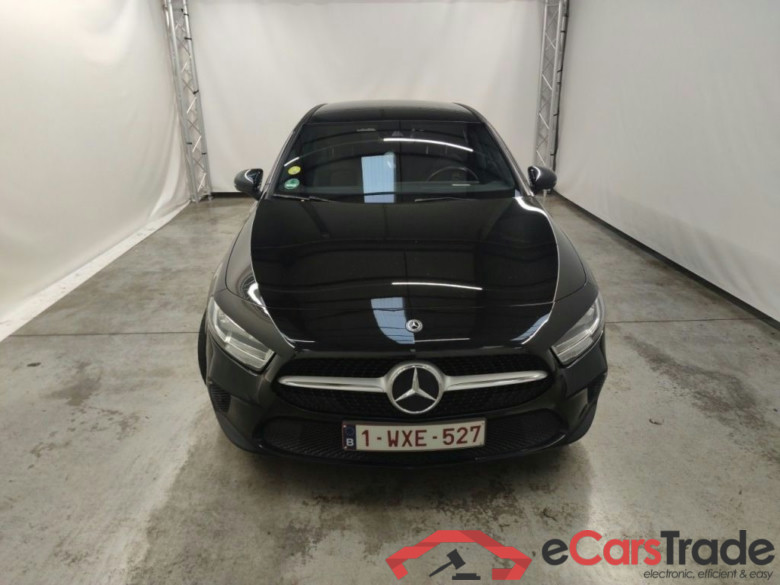 Mercedes-Benz A-Klasse Limousine A 180 d DCT Business Solution 4d #5