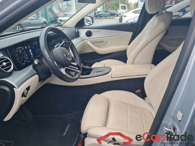 MERCEDES-BENZ E-CLASS BERLINE 1.6 E 200 D AUTO LUXURY LINE #5