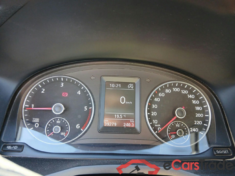 VOLKSWAGEN Caddy / 2015 / 4P / combi Profesional Kombi 2.0 TDI 75kW BMT (CX) #4