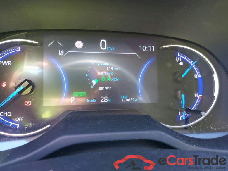 TOYOTA Rav4 / 2018 / 5P / todoterreno 2.5l 220H Advance #4