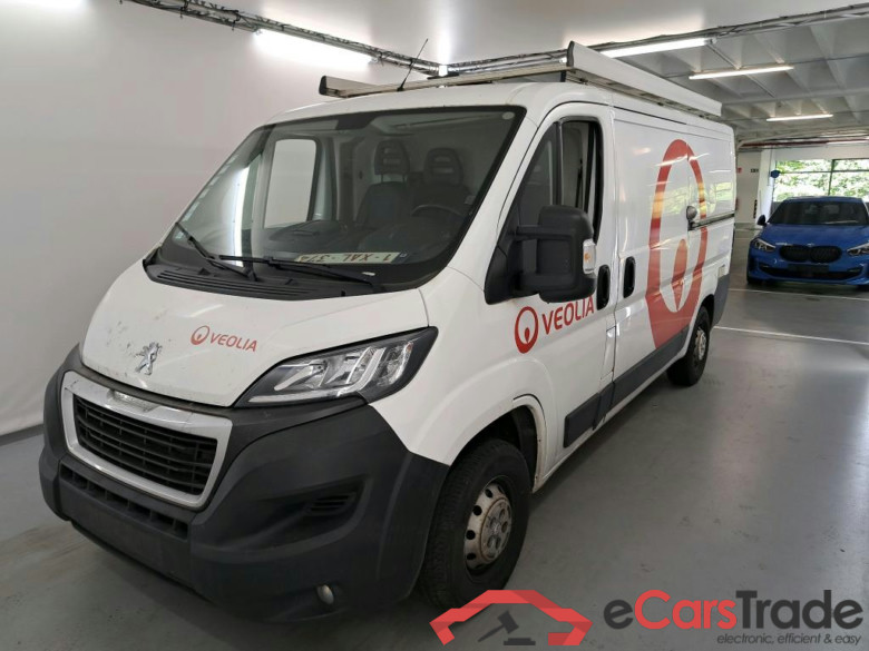 PEUGEOT BOXER 335 FOURGON MWB DSL - 20 2.0 BlueHDi L2H1 Premium S&S #1