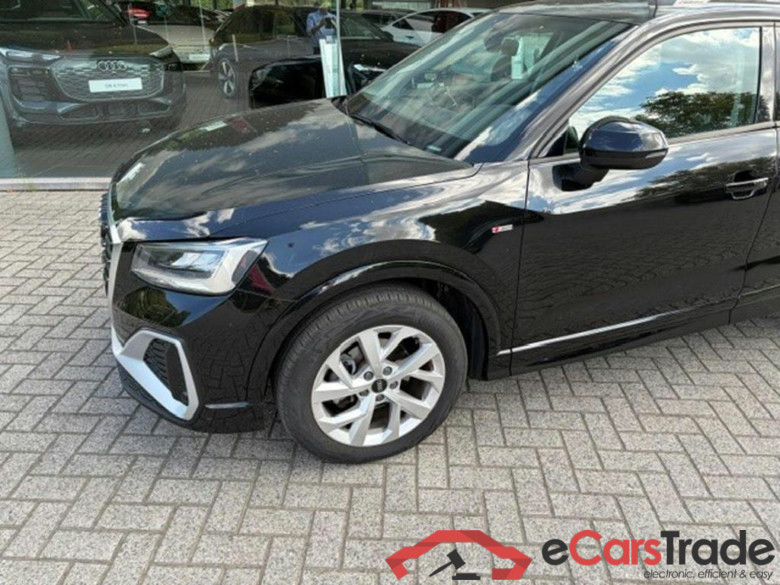 AUDI Q2 30 TFSI S line #1