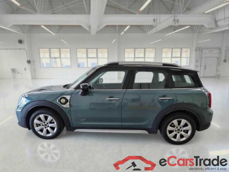 MINI COUNTRYMAN / 2020 / 5P / BERLINA COOPER S E ALL4 BUSINESS AUTOM. #4