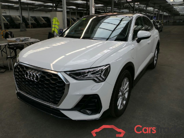 Q3 Sportback 45 TFSI e 1.4 TFSI 180KW AT6 E6d