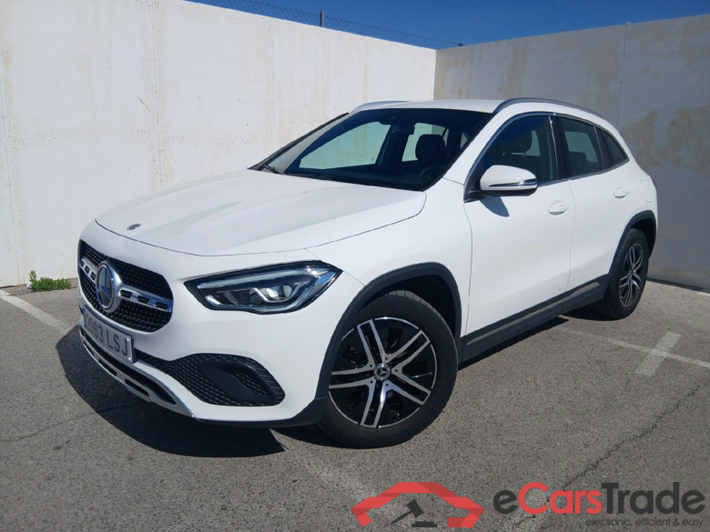 MERCEDES-BENZ GLA / 2020 / 5P / todoterreno GLA 200 #1