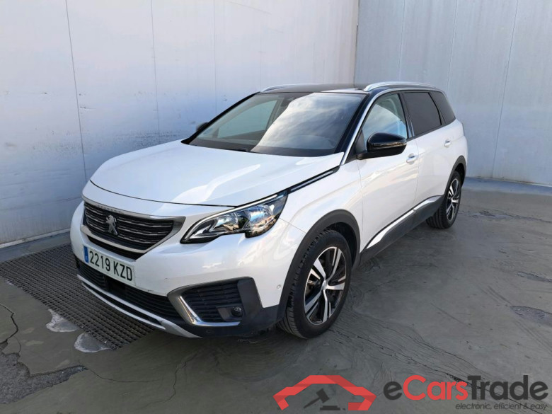 PEUGEOT 5008 / 2017 / 5P / todoterreno Allure BlueHDi 96kW (130CV) S&S EAT8