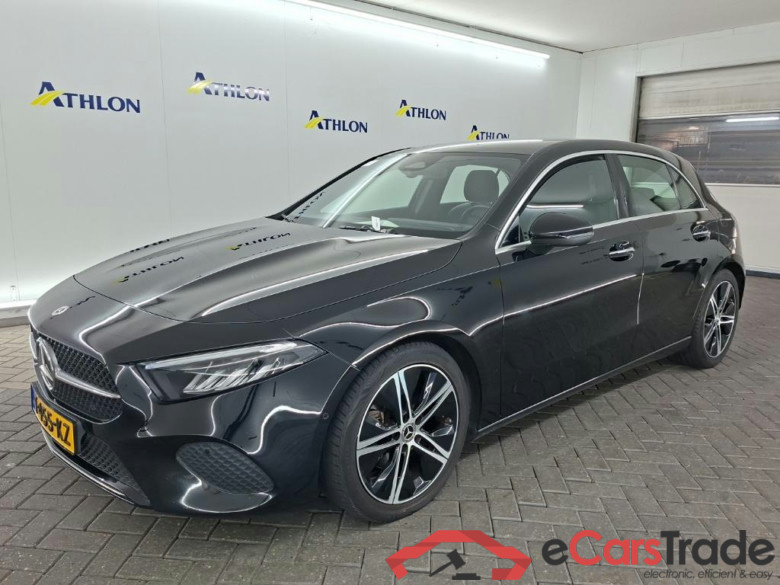 MERCEDES-BENZ A-klasse A 180 DCT Luxury Line 5D 100kW #1