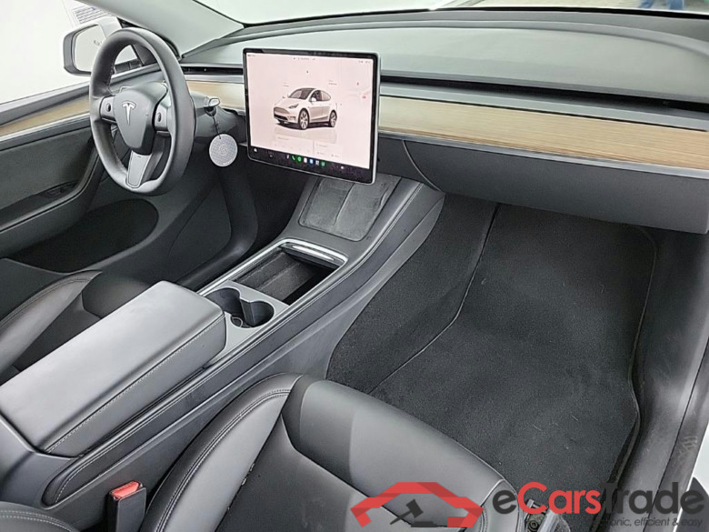 Tesla Model Y Long Range Dual Motor AWD 5D 274kW #6