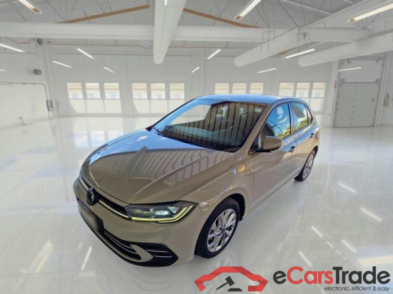 VOLKSWAGEN POLO / 2021 / 5P / BERLINA 1.0 TSI STYLE #1