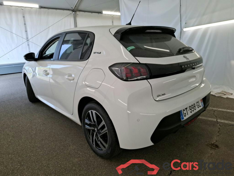 PEUGEOT 208 / 2019 / 5P / Berline PureTech 75 S&S Style(SP) #2