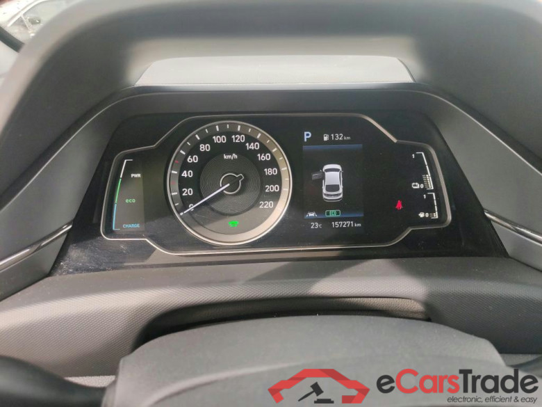 HYUNDAI IONIQ / 2019 / 5P / berlina con portón 1.6 GDI HEV Klass DCT #4