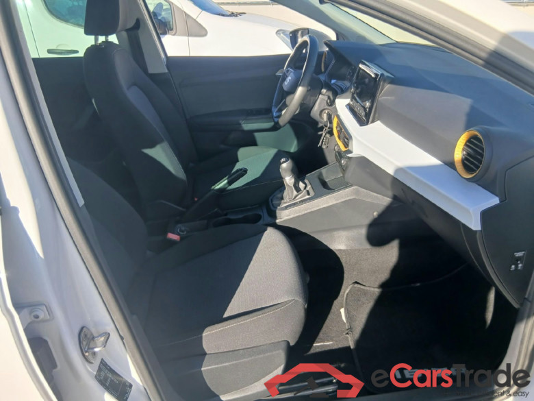SEAT Ibiza / 2017 / 5P / berlina con portón 1.0 TSI 81kW (110CV) Style Plus (AC2) #6
