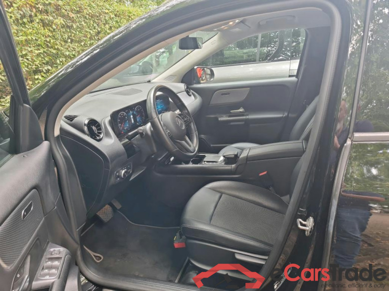MERCEDES-BENZ GLA - Klasse 1.3 GLA 180 DCT BUSINESS SOLUTION #5