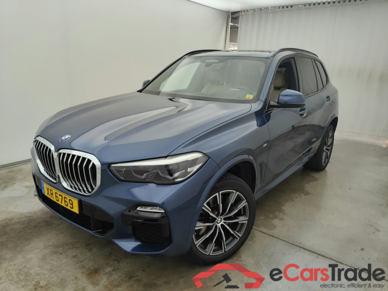 BMW X5 DIESEL - 2018 3.0 dAS 286 xDrive30 MHD AdBlue 5d 7PL.  //M-Sportkit (total options: 19,258 Ex.Vat) #1