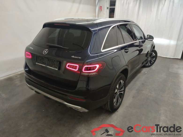 Mercedes-Benz GLC GLC 300 de Business Solution 4MATIC 5d #2