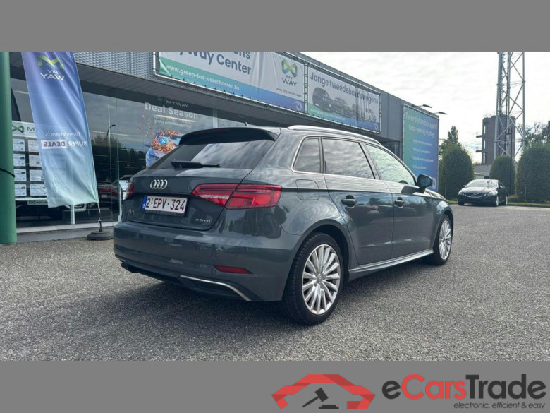 AUDI A3 Sportback e-tron (PHEV) 1.4 TFSI PHEV S tronic (150 kW) #4