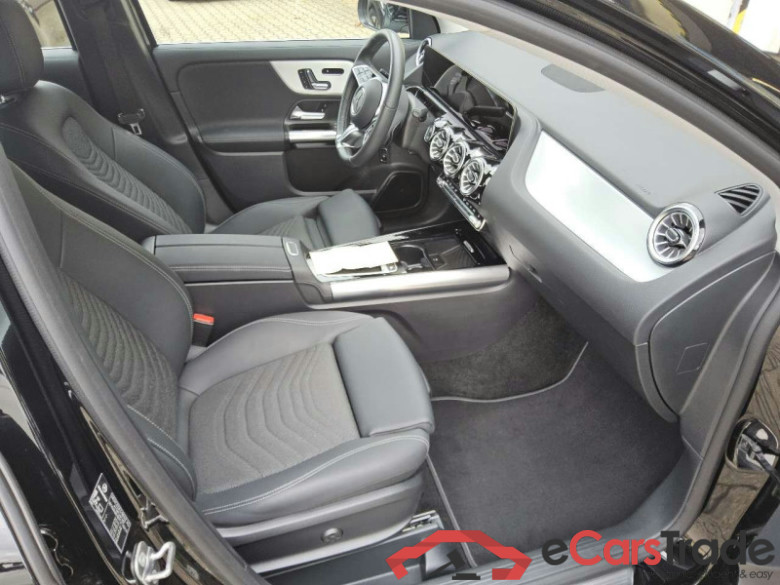 Mercedes-Benz GLA (BM 247)(02.2020->) DE - SUV5 GLA 200 EU6e, Edition Progressive Line, (Facelift) 2024 - 2026 #3
