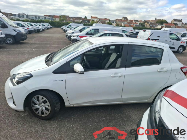Yaris Hybride Affaires / 2017 / 5P / Berline 1.5 VVT-I HYBRID AUTO France Business #3