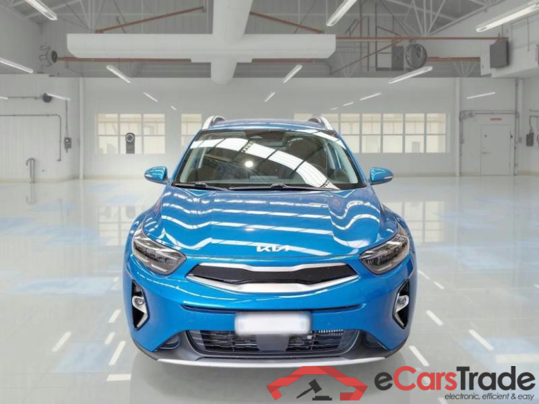 KIA STONIC / 2017 / 5P / SUV 1.0 T-GDI 74KW MHEV STYLE #6