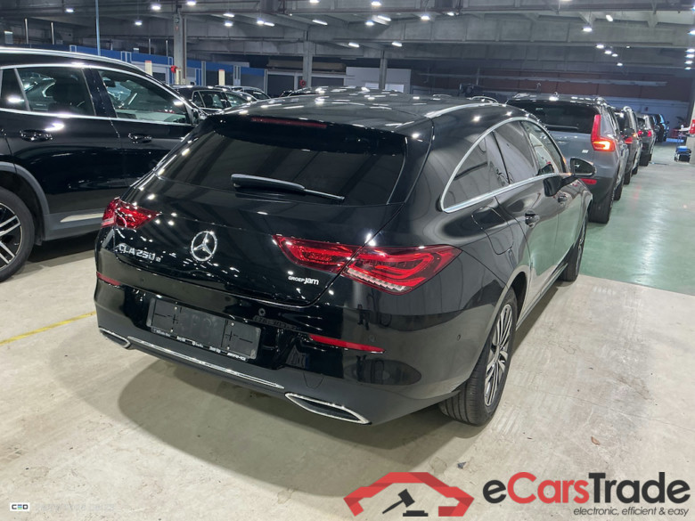MERCEDES-BENZ CLA - Klasse 1.3 CLA 250 E BUSINESS SOLUTION DCT #4