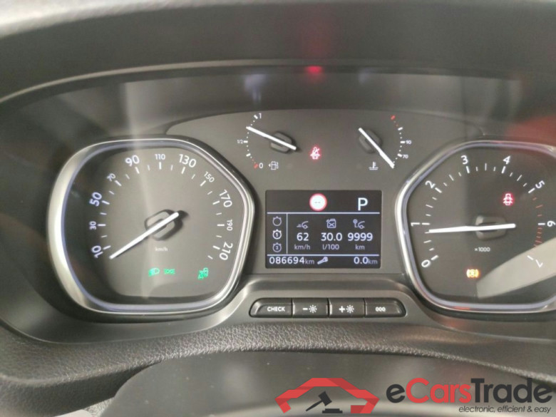 Peugeot Expert Standard L2 2.0 BlueHDi 145 EAT8 4d #6