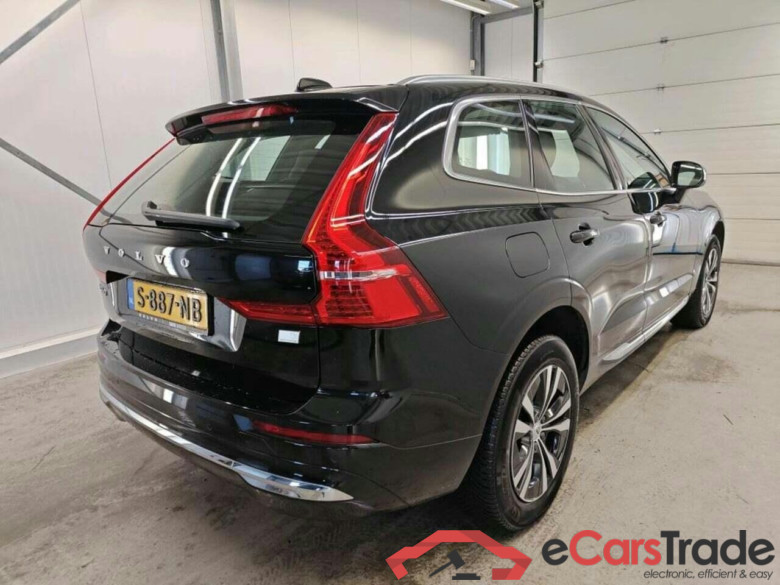VOLVO XC60 2.0 T6 AWD C. Bright #2