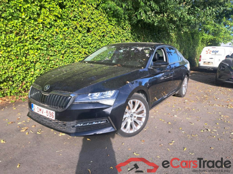 SKODA - SKO SUPERB TSI iV 218PK  DSG6 Clever+                 ***      HAGELSCHADEN   !   HAIL DAMAGE    !         ***       Premium Clever & Sunroof & Foldable Trailer hook #1