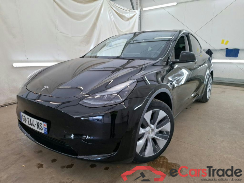 TESLA Model Y / 2021 / 5P / SUV RWD