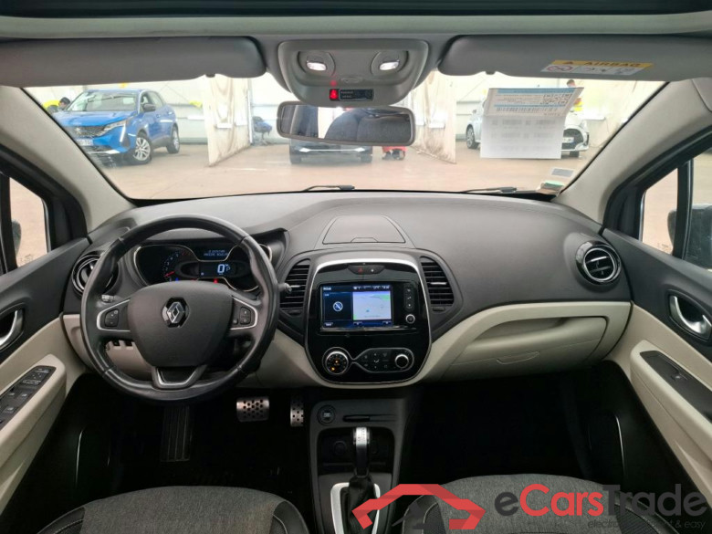 RENAULT Captur / 2017 / 5P / Crossover Intens TCe 150 EDC FAP #5