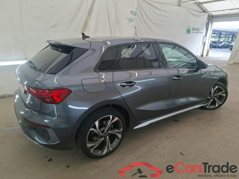 AUDI A3 Sportback / 2020 / 5P / Berline 35 TFSI 150 MHEV S Tronic S Line #6