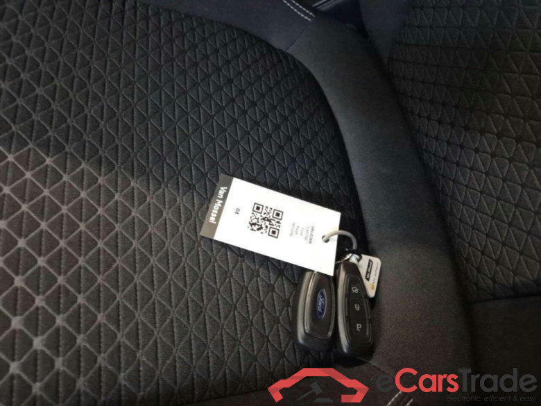 FORD KUGA 2.5 PHEV Titanium #6