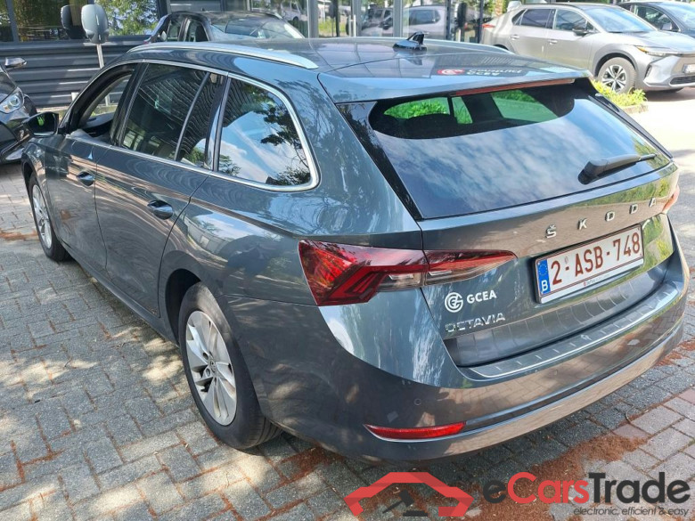 SKODA Octavia 2.0 CRTDI 85KW CLEVER #2