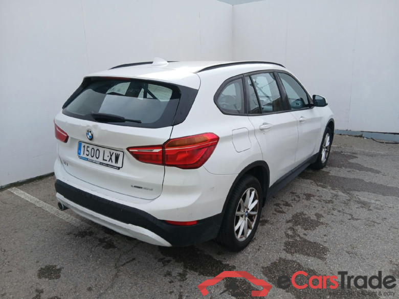 BMW X1 / 2019 / 5P / todoterreno sDrive16d #2