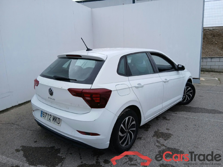 VOLKSWAGEN Polo / 2021 / 5P / berlina con portón Life 1.0 TSI 70kW (95CV) #2