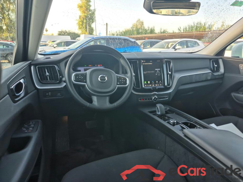 VOLVO XC60 / 2017 / 5P / todoterreno 2.0 B4 D Momentum Pro Auto #3