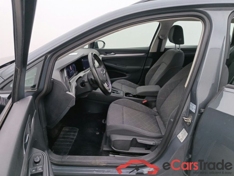Volkswagen Golf Variant VIII 1.0 eTSI 81kW DSG Life 5d #3