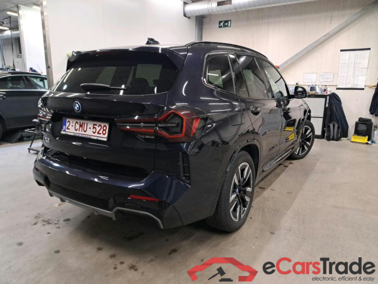 BMW I - BMW IX3 286PK With Electric Heated Seats & Climatic & Navigation & Cruise Control & Park Sensors Front & Rear & Pano Roof  * ELECTRIC * #2