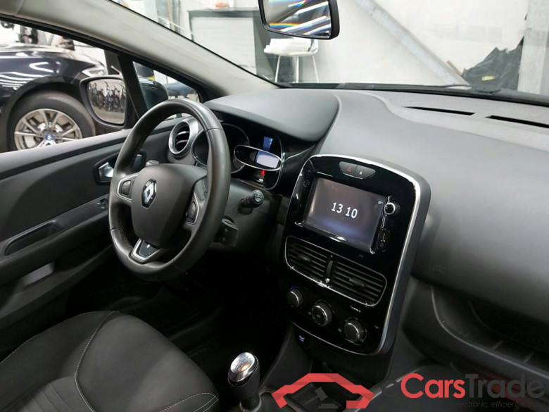 RENAULT - REN CLIO GRANDTOUR 0.9 ENERGY TCE 90PK LIMITED With Navigation & Rear Park Sensors * PETROL * #3