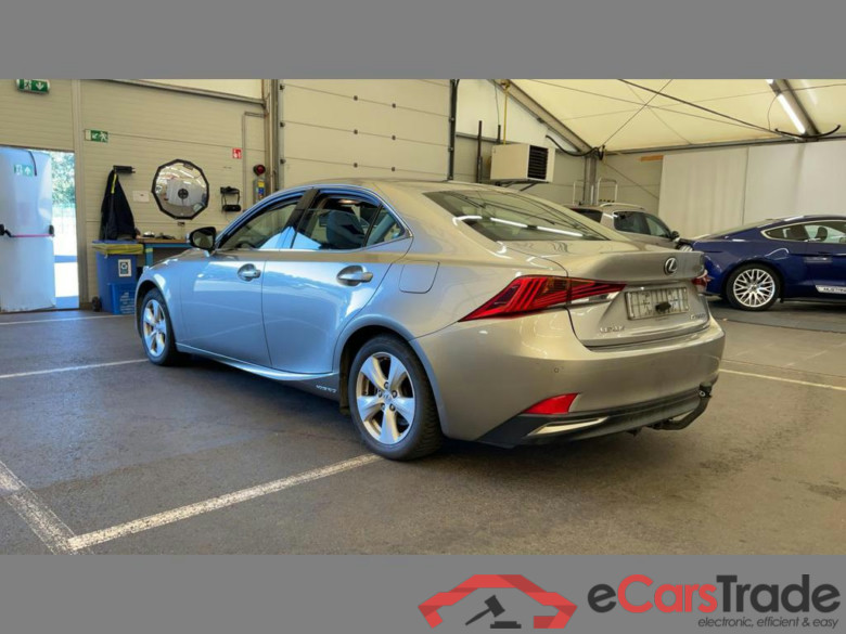 LEXUS IS 300h 2.5i Business E-CVT #3