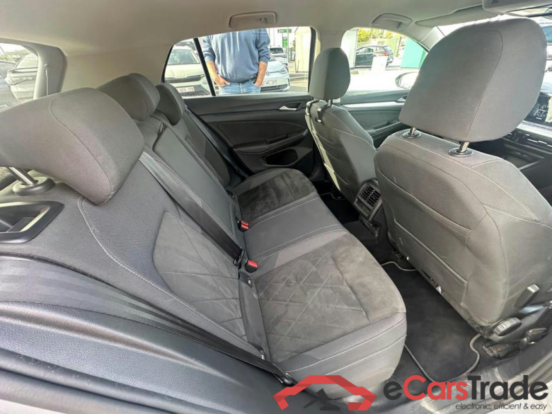 VOLKSWAGEN Golf VIII 1.5 eTSI Life Business Premium OPF DSG #5