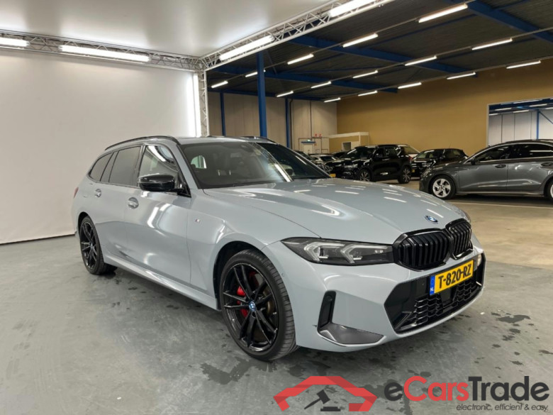 BMW 3-SERIE TOURING 330e xDrive #2