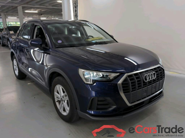 AUDI Q3 1.4 45 TFSI E S TRONIC #2