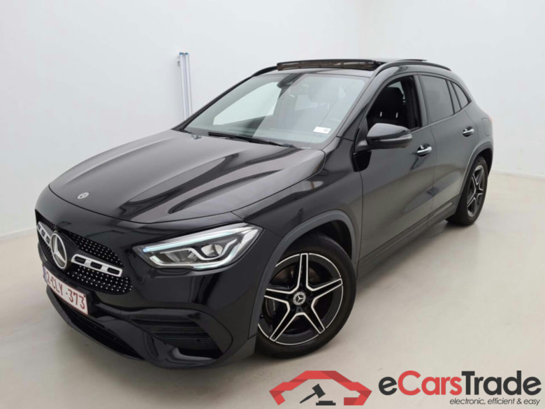MERCEDES-BENZ GLA 200D AMG LINE AUT.