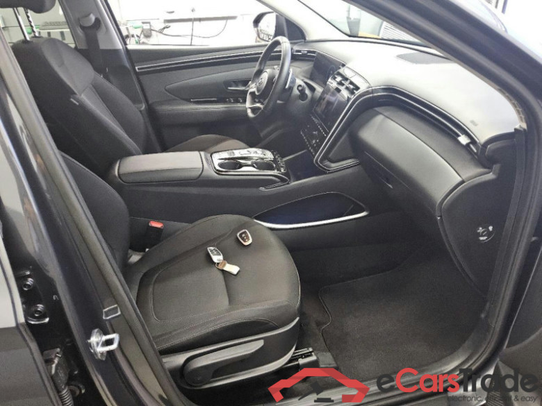 HYUNDAI Tucson  #4