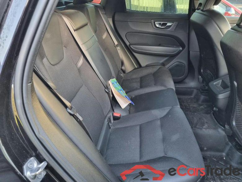 VOLVO XC60 Dsl 2.0 D4 Momentum Pro Geartronic AdBlue #6